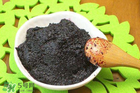 桑葚能染頭發(fā)嗎？桑葚染發(fā)劑自制