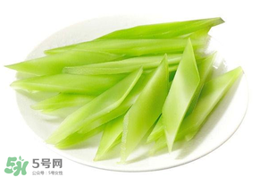 萵筍白色液體能吃嗎？萵筍為什么白色的？