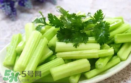 苦菊能和芹菜一起吃嗎？苦菊可以和芹菜一起吃嗎