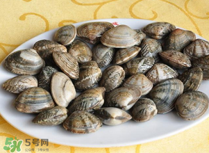 花甲里面黑色的東西能吃嗎？花甲里面黑色的是什么？