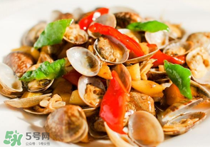 花甲怎么炒才開口？炒花甲為什么不開口？