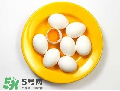 生吃雞蛋好嗎？生吃雞蛋有什么好處