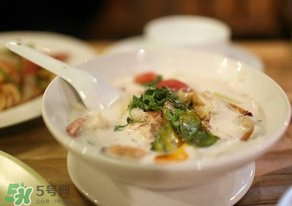 花甲能和豆腐一起吃嗎？花甲和豆腐能一起吃嗎？