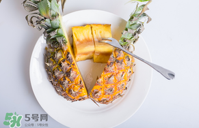 花甲和菠蘿能同吃嗎？吃完花甲能吃菠蘿嗎？