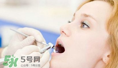 牙齒松動(dòng)能自己恢復(fù)嗎？牙齒松動(dòng)會(huì)自己恢復(fù)嗎