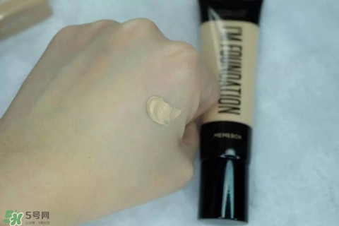 混合皮用什么粉底液？混合皮膚用什么粉底液比較好？