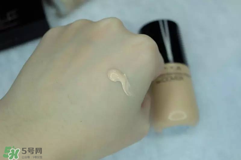 混合皮用什么粉底液？混合皮膚用什么粉底液比較好？