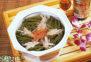 ?莼菜什么時節(jié)有？莼菜什么時候采摘？
