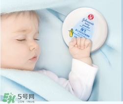 痱子粉可以當散粉嗎？痱子粉當散粉怎么用？