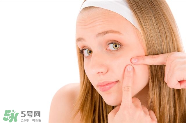 得了痤瘡飲食注意什么？有痤瘡吃東西注意什么