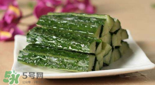 生吃黃瓜有什么好處？黃瓜生吃好還是熟吃好