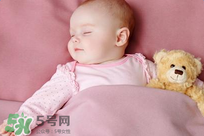 寶寶用的碗可以用洗潔精洗嗎？寶寶用的碗用洗潔精洗好不好？