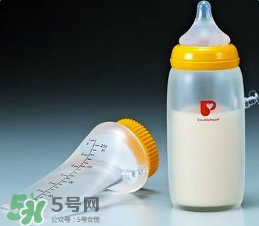 奶瓶能用洗潔精洗嗎？洗潔精能洗奶瓶嗎？