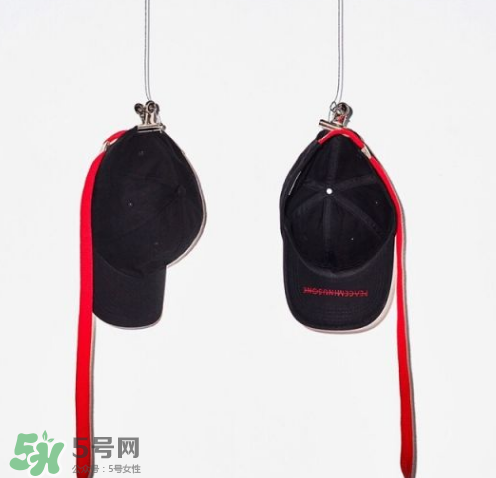 王珞丹棒球帽是什么牌子？peaceminusone棒球帽怎么樣？
