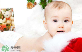 怎么樣給寶寶清理鼻腔？給寶寶清理鼻腔要注意什么？