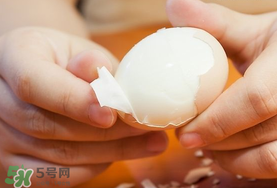 蝦爬子能和雞蛋一起吃嗎？蝦爬子和雞蛋能同吃嗎？