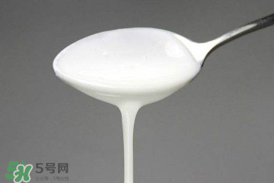 吃蝦爬子能喝酸奶嗎？蝦爬子和酸奶能一起吃嗎？