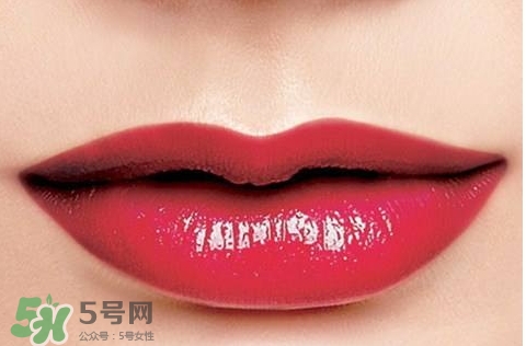 漂唇后嘴唇發(fā)黑怎么回事？漂唇后嘴唇發(fā)黑怎么辦？