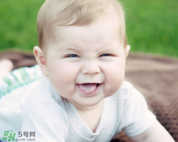 寶寶嗓子啞了該怎么辦？寶寶嗓子護養(yǎng)怎么做？