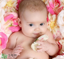 胎動(dòng)的早懷的就是男孩嗎？胎動(dòng)的如何判斷性別？