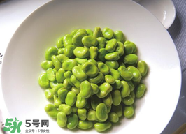 蠶豆和牛奶可以同吃嗎？吃蠶豆可以喝牛奶嗎？