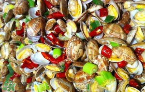 花甲可以和魚(yú)一起吃嗎？花甲和魚(yú)能一起吃嗎？