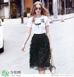 6月份穿什么衣服？六月份穿衣搭配