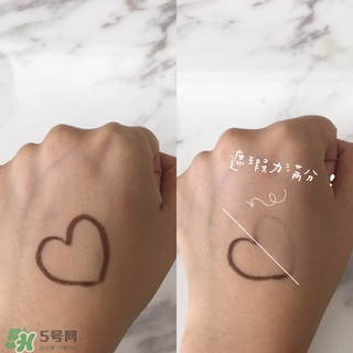 雅詩蘭黛持妝氣墊怎么樣？雅詩蘭黛持妝氣墊好用嗎