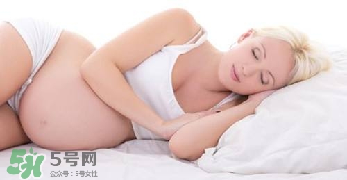 孕婦摸肚子會(huì)繞頸嗎？孕婦摸肚子胎兒能感受到嗎？