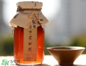 櫻桃酒葡萄酒合在一起好嗎？櫻桃酒和葡萄酒的區(qū)別