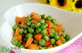 豌豆可以和胡蘿卜一起吃嗎？豌豆和胡蘿卜能一起吃嗎？
