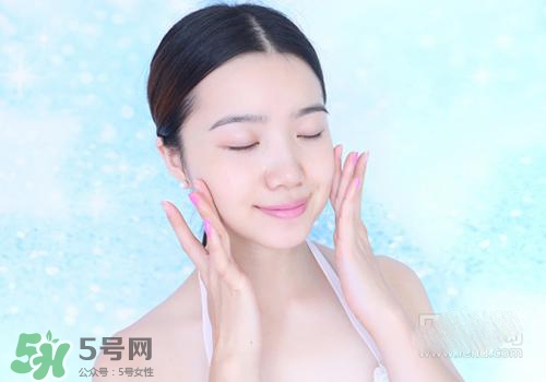 眼霜和精華哪個(gè)先用？眼霜和精華使用順序