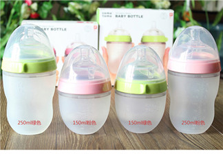 Comotomo可么多么硅膠奶瓶顏色有幾種？Comotomo可么多么有幾個(gè)顏色