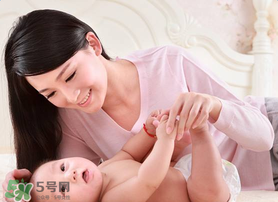 哺乳期可以染頭發(fā)嗎？哺乳期染發(fā)對孩子有危害嗎？