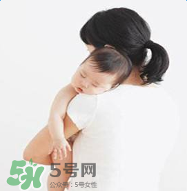 哺乳期可以染頭發(fā)嗎？哺乳期染發(fā)對孩子有危害嗎？
