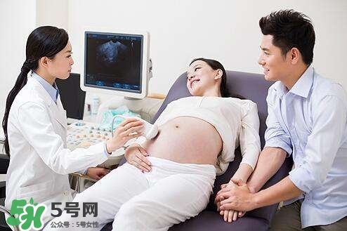 四維彩超能看出男女嗎？四維彩超能看清手指嗎？