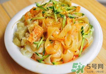 吃涼皮會(huì)發(fā)胖嗎？吃涼皮上火嗎