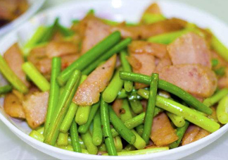 蒜薹可以和什么炒？蒜薹可以炒什么