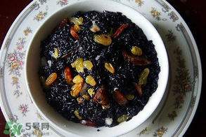 烏飯用什么葉子煮？烏飯用什么葉子圖片？