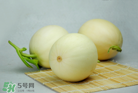 香瓜和菠蘿能一起吃嗎？香瓜和菠蘿可以吃嗎？
