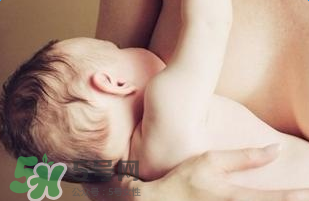 哺乳期減肥還有奶水嗎？哺乳期減肥會影響母乳嗎？