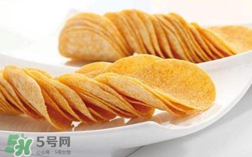 日本爆發(fā)薯片荒 一袋賣(mài)184元 拒不進(jìn)口美國(guó)土豆