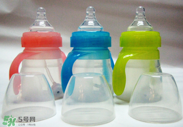硅膠奶瓶多久換一次？硅膠奶瓶需要換嗎？