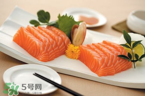 孕婦可以吃三文魚嗎？孕婦可以吃三文魚壽司嗎？
