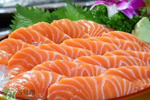 三文魚放冷藏還是冷凍？三文魚冷藏好還是冷凍好？