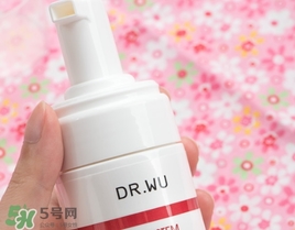 dr.wu杏仁酸洗面奶怎么樣？dr.wu杏仁酸洗面奶怎么用