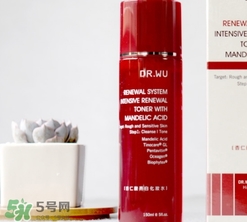 dr.wu杏仁酸亮白化妝水怎么用？dr.wu杏仁酸化妝水使用方法