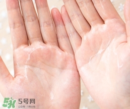 dr.wu杏仁酸亮白化妝水怎么樣？dr.wu杏仁酸化妝水功效