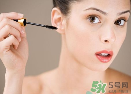 孕婦能抹護膚品嗎？孕婦能化妝嗎？