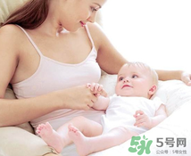 夏季做月子能開(kāi)空調(diào)嗎？夏季做月子可不可以吹空調(diào)呢？